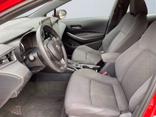 TOYOTA Corolla 1.8h active cvt